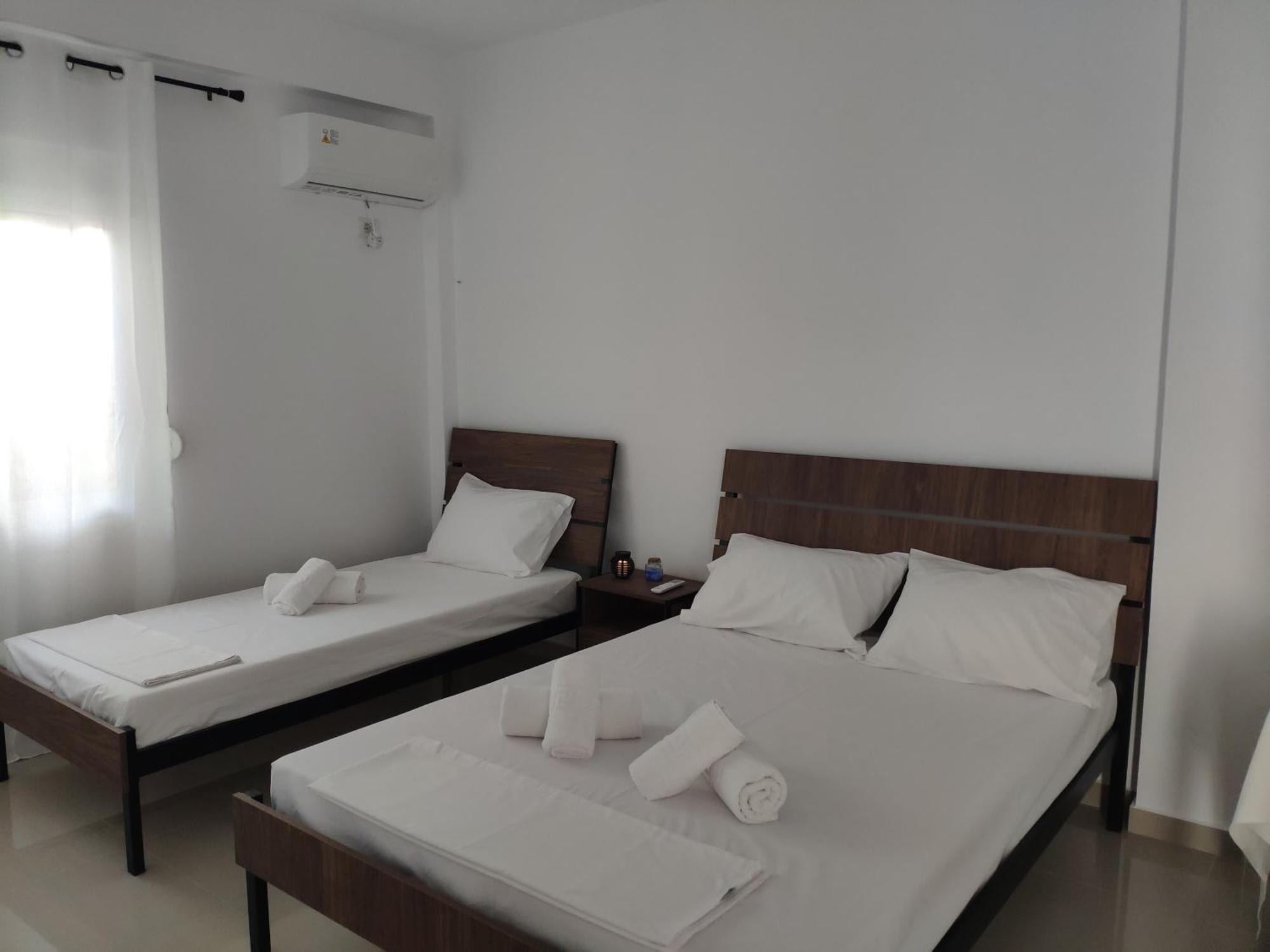 Kolagji Rooms Лукове Экстерьер фото